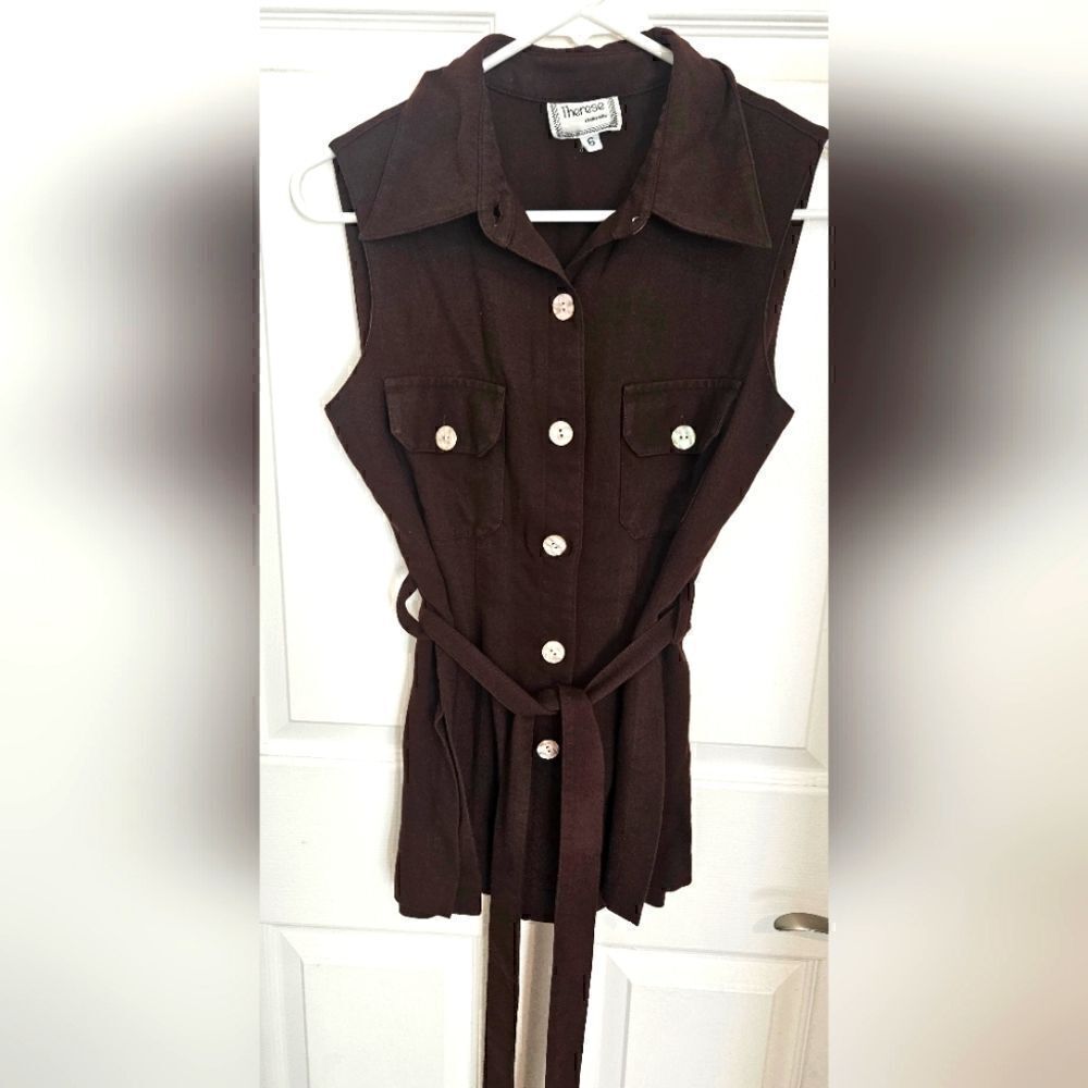 Therese Cinderella Women Sleeveless Brown Button Down Vest Top Size 6/ Small